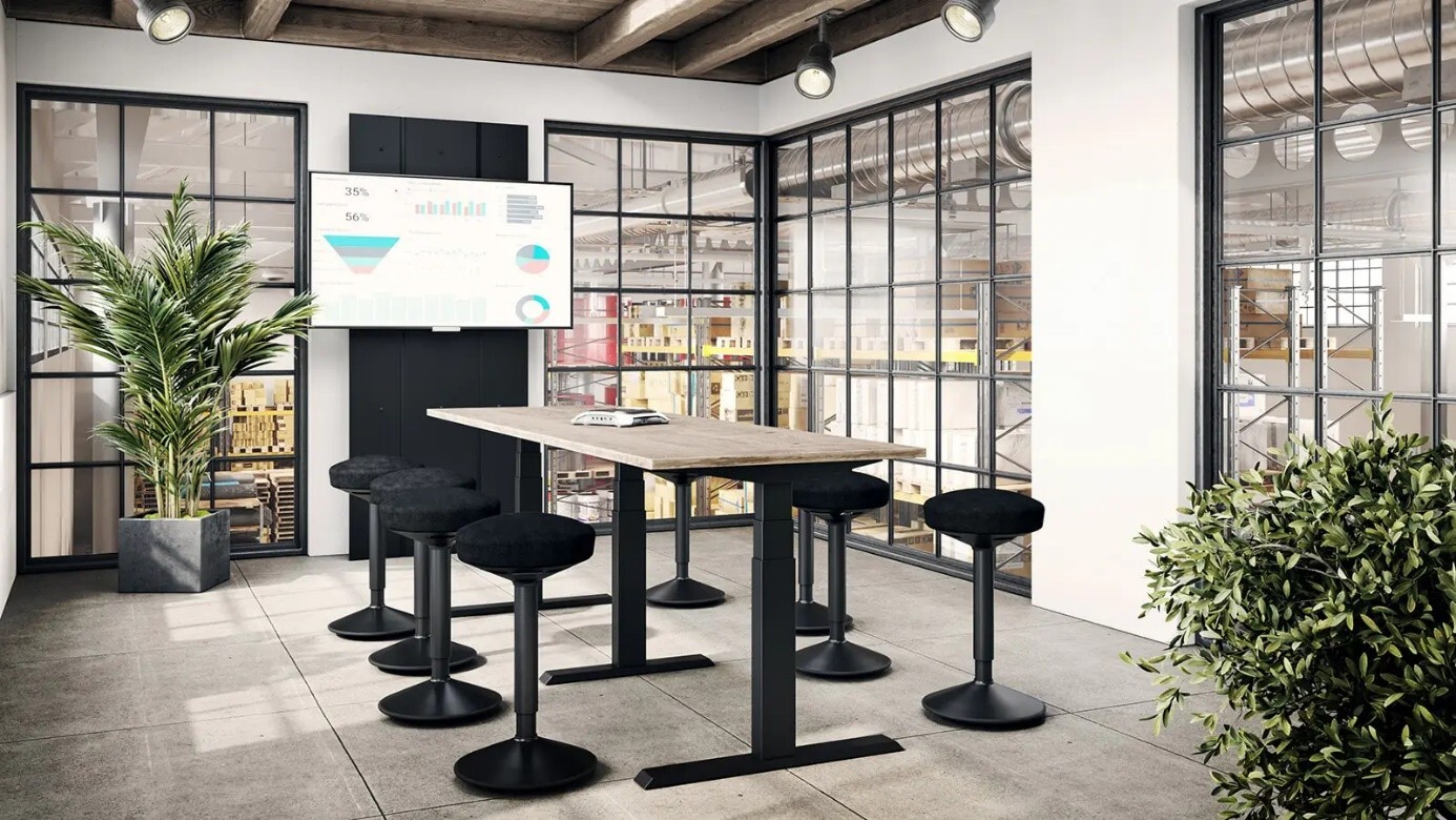 Tips voor directiebureau met vergadertafel