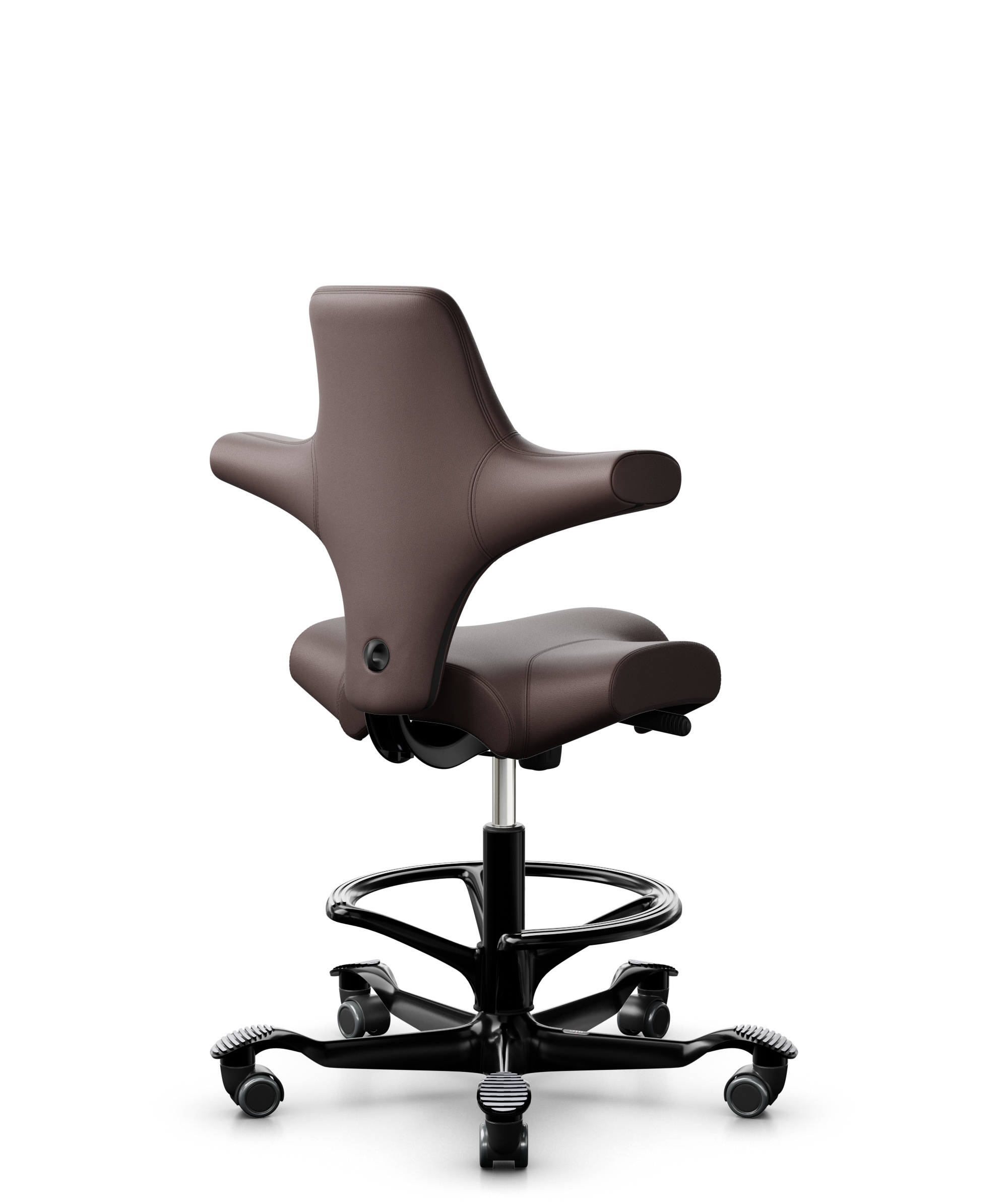 HÅG Capisco 8106 - Paloma Soft (Wollsdorf) - Semi-aniline Leder - PL55130 Dark brown - Framekleur - Zwart - Gasveer - 265 mm (Zithoogte 53-79cm) - Vloercontact - Harde wielen t.b.v. zachte vloeren - Voetenring - Ja, in framekleur - Voetster - Nee, voet... - 1