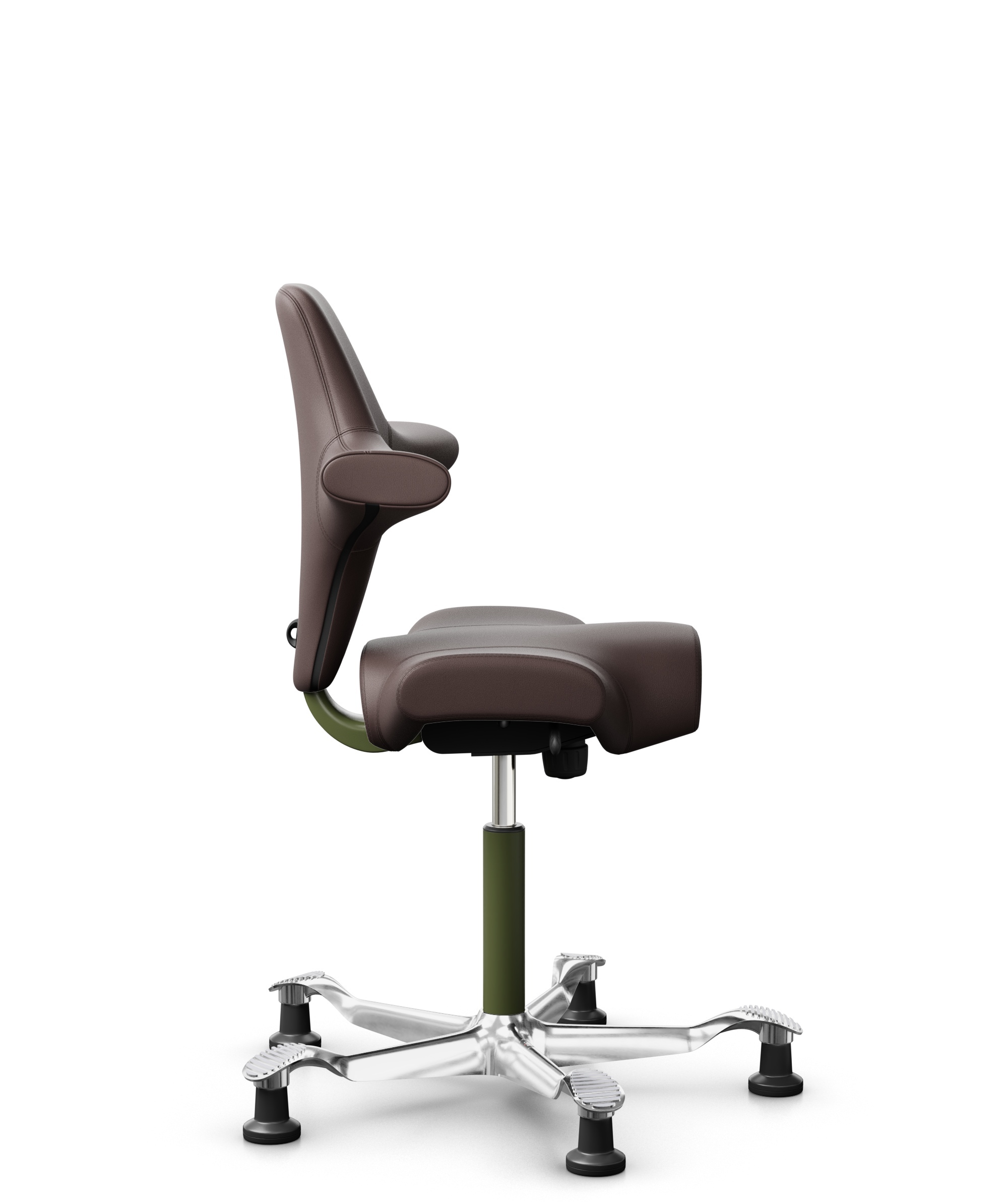 HÅG Capisco 8106 - Paloma Soft (Wollsdorf) - Semi-aniline Leder - PL55130 Dark brown - Framekleur - Moss Grey - Gasveer - 200 mm (Zithoogte 46-64cm) - Vloercontact - Glijdoppen - Voetenring - Nee, geen voetenring - Voetster - Ja, voetster in gepolijst ... - 1