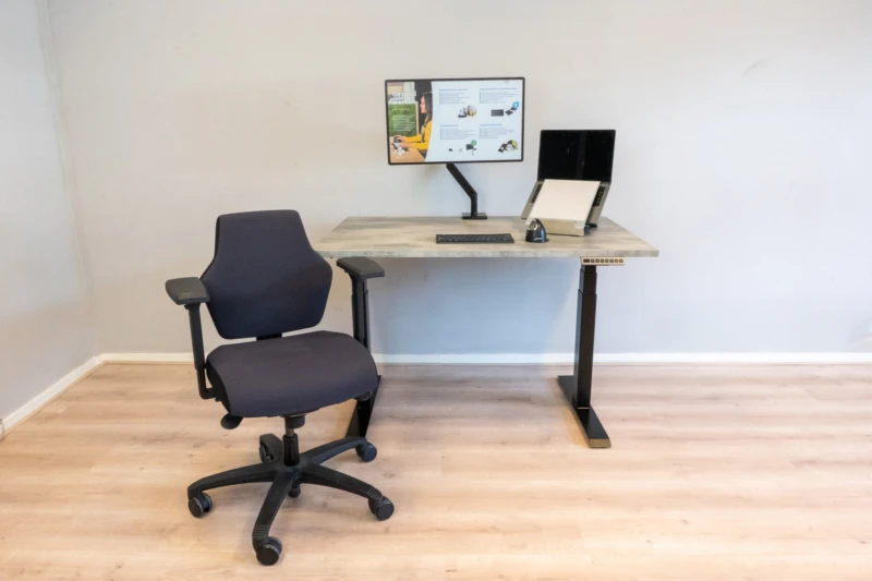 Tips voor een klein zit sta bureau