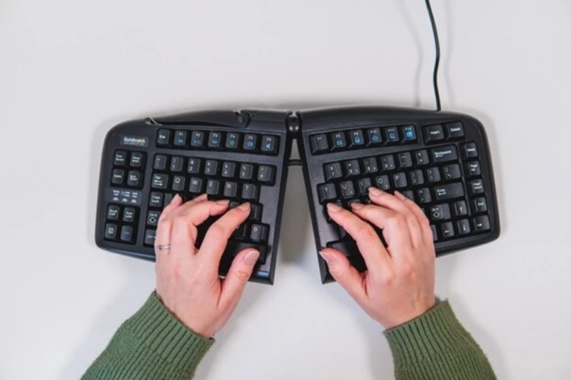 Beste ergonomische Tastatur für Ihren Arbeitsplatz
