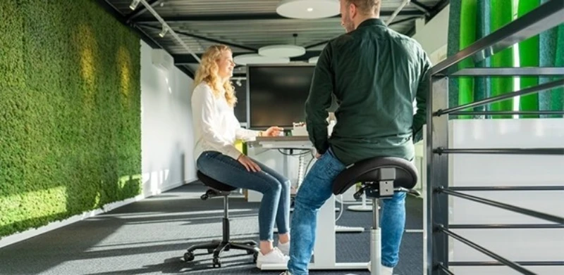 Wat is het verschil tussen de zadelkruk Score Amazone en Score Jumper?