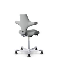 HÅG Capisco 8106 - Capture (Gabriel) - Wol / Polyamide - CPT4102 - Light grey - Framekleur - Zilver - Gasveer - 200 mm (Zithoogte 46-64cm) - Vloercontact - Glijdoppen - Voetenring - Nee, geen voetenring - Voetster - Nee, voetster in framekleur