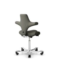 HÅG Capisco 8106 - Capture (Gabriel) - Wool / Polyamide - CPT4401 - Warm grey - White - 150mm (seat height 40–55cm) - Hard castors for soft floors