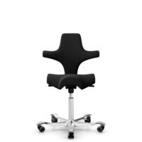 HÅG Capisco 8106 - Xtreme (Camira) - Polyester recyclé - EXR009 - Black - Blanc - 265 mm (hauteur d’assise 53–79 cm) - Roues dures pour sols souples
