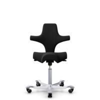 HÅG Capisco 8106 - Xtreme (Camira) - Polyester recyclé - EXR009 - Black - Argent - 150 mm (hauteur d’assise 40–55 cm) - Roues souples pour sols durs