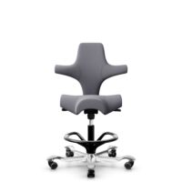 HÅG Capisco 8106 - Xtreme (Camira) - Polyester recyclé - EXR081 - Grey - Noir - 200 mm (hauteur d’assise 46–64 cm) - Roues dures pour sols souples
