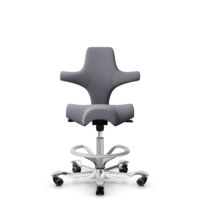 HÅG Capisco 8106 - Xtreme (Camira) - Polyester recyclé - EXR081 - Grey - Argent - 265 mm (hauteur d’assise 53–79 cm) - Roues dures pour sols souples