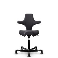 HÅG Capisco 8106 - Xtreme (Camira) - Polyester recyclé - EXR145 - Charcoal - Noir - 200 mm (hauteur d’assise 46–64 cm) - Patins