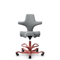 HÅG Capisco 8106 - Select (Gabriel) - Laine / Polyamide - SC60131 - Light ash grey - Blush Rose - 265 mm (hauteur d’assise 53–79 cm) - Roues souples pour sols durs