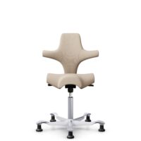 HÅG Capisco 8106 - Select (Gabriel) - Wol / Polyamide - SC61188 - Light beige - Framekleur - Zilver - Gasveer - 150 mm (Zithoogte 40-55cm) - Vloercontact - Glijdoppen - Voetenring - Nee, geen voetenring - Voetster - Nee, voetster in framekleur