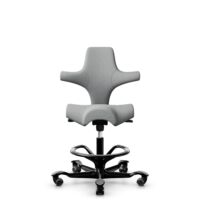 HÅG Capisco 8106 - Capture (Gabriel) - Laine / Polyamide - CPT4102 - Light grey - Noir - 200 mm (hauteur d’assise 46–64 cm) - Roues dures pour sols souples