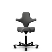 HÅG Capisco 8106 - Capture (Gabriel) - Laine / Polyamide - CPT4601 - Dark grey - Noir - 150 mm (hauteur d’assise 40–55 cm) - Roues dures pour sols souples