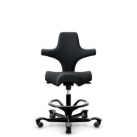 HÅG Capisco 8106 - Oceanic (Camira) - Recyceltes Polyesters - OCI001 - Black - Schwarz - 265 mm (Sitzhöhe 53-79cm) - Harte Rollen für weiche Böden