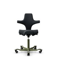 HÅG Capisco 8106 - Oceanic (Camira) - Recyceltes Polyesters - OCI001 - Black - Moss Grey - 265 mm (Sitzhöhe 53-79cm) - Harte Rollen für weiche Böden