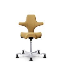 HÅG Capisco 8106 - Sirdal (GU) - Laine - SRD320 - Ochre - Argent - 150 mm (hauteur d’assise 40–55 cm) - Patins