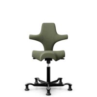 HÅG Capisco 8106 - Sirdal (GU) - Laine - SRD960 - Green - Noir - 150 mm (hauteur d’assise 40–55 cm) - Patins
