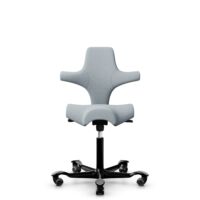 HÅG Capisco 8106 - Sirdal (GU) - Laine - SRD120 Light grey - Noir - 265 mm (hauteur d’assise 53–79 cm) - Roues dures pour sols souples