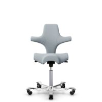 HÅG Capisco 8106 - Sirdal (GU) - Laine - SRD120 Light grey - Argent - 150 mm (hauteur d’assise 40–55 cm) - Roues dures pour sols souples