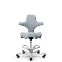 HÅG Capisco 8106 - Sirdal (GU) - Laine - SRD120 Light grey - Argent - 200 mm (hauteur d’assise 46–64 cm) - Roues souples pour sols durs