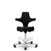 HÅG Capisco 8106 - Sirdal (GU) - Laine - SRD190 Black - Blanc - 200 mm (hauteur d’assise 46–64 cm) - Roues dures pour sols souples