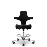 HÅG Capisco 8106 - Sirdal (GU) - Laine - SRD190 Black - Argent - 200 mm (hauteur d’assise 46–64 cm) - Roues souples pour sols durs