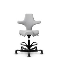 HÅG Capisco 8106 - Steelcut Trio 3 (Kvadrat) - Wolle / Polyamid - STT133 - Light grey - Schwarz - 200 mm (Sitzhöhe 46-64cm) - Bodengleiter