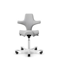HÅG Capisco 8106 - Steelcut Trio 3 (Kvadrat) - Laine / Polyamide - STT133 - Light grey - Blanc - 265 mm (hauteur d’assise 53–79 cm) - Roues souples pour sols durs