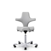 HÅG Capisco 8106 - Steelcut Trio 3 (Kvadrat) - Wol / Polyamide - STT133 - Light grey - Framekleur - Zilver - Gasveer - 150 mm (Zithoogte 40-55cm) - Vloercontact - Harde wielen t.b.v. zachte vloeren - Voetenring - Nee, geen voetenring - Voetster - Nee, ...