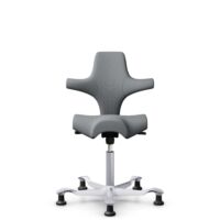 HÅG Capisco 8106 - Steelcut Trio 3 (Kvadrat) - Wol / Polyamide - STT153 - Grey - Framekleur - Zilver - Gasveer - 265 mm (Zithoogte 53-79cm) - Vloercontact - Glijdoppen - Voetenring - Nee, geen voetenring - Voetster - Nee, voetster in framekleur