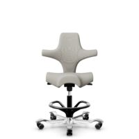 HÅG Capisco 8106 - Steelcut Trio 3 (Kvadrat) - Wol / Polyamide - STT213 - Light beige - Zwart - 265 mm (Zithoogte 53-79cm) - Zachte wielen t.b.v. harde vloeren