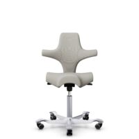 HÅG Capisco 8106 - Steelcut Trio 3 (Kvadrat) - Lana / Poliamida - STT213 - Light beige - Silver - 150mm (seat height 40–55cm) - Hard castors for soft floors