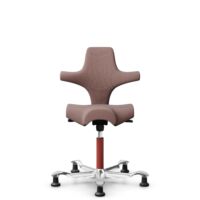 HÅG Capisco 8106 - Steelcut Trio 3 (Kvadrat) - Laine / Polyamide - STT645 - Dusty red - Blush Rose - 150 mm (hauteur d’assise 40–55 cm) - Patins