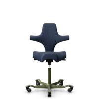 HÅG Capisco 8106 - Steelcut Trio 3 (Kvadrat) - Laine / Polyamide - STT796 - Blue - Moss Grey - 150 mm (hauteur d’assise 40–55 cm) - Roues souples pour sols durs