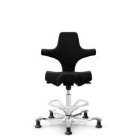 HÅG Capisco 8106 - Steelcut 3 (Kvadrat) - Wol / Polyamide - STT190 - Black - Framekleur - Wit - Gasveer - 200 mm (Zithoogte 46-64cm) - Vloercontact - Glijdoppen - Voetenring - Ja, in framekleur - Voetster - Ja, voetster in gepolijst aluminium