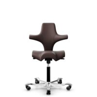 HÅG Capisco 8106 - Paloma Soft (Wollsdorf) - Cuero semi-anilina - ATG55130 - Dark brown - Black - 265 mm (seat height 53-79cm) - Soft castors for hard floors
