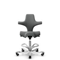 HÅG Capisco 8106 - Cura Loop (Gabriel) - Polyester recyclé - CLP60109 - Grey - Argent - 265 mm (hauteur d’assise 53–79 cm) - Roues souples pour sols durs