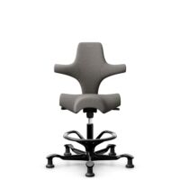 HÅG Capisco 8106 - Cura Loop (Gabriel) - Polyester recyclé - CLP61168 Beige-grey - Noir - 265 mm (hauteur d’assise 53–79 cm) - Patins