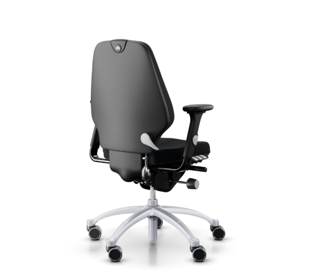 Achterkant RH Logic 300 Ergonomische Bureaustoel Zwart met Zilver Frame