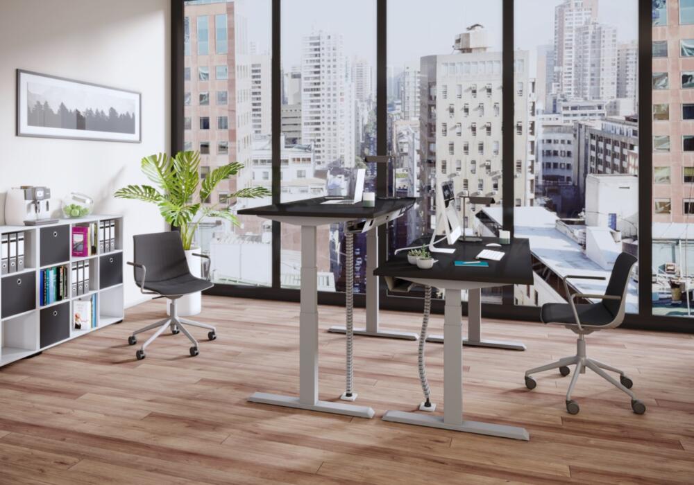 STEELFORCE PRO 670 SLS bureau onderstel zilver interieur