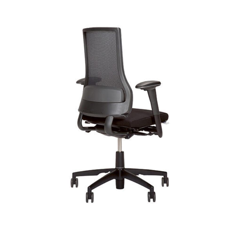 Zijaanzicht BMA Axia 2 5 RH Ergonomische Bureaustoel Zwart