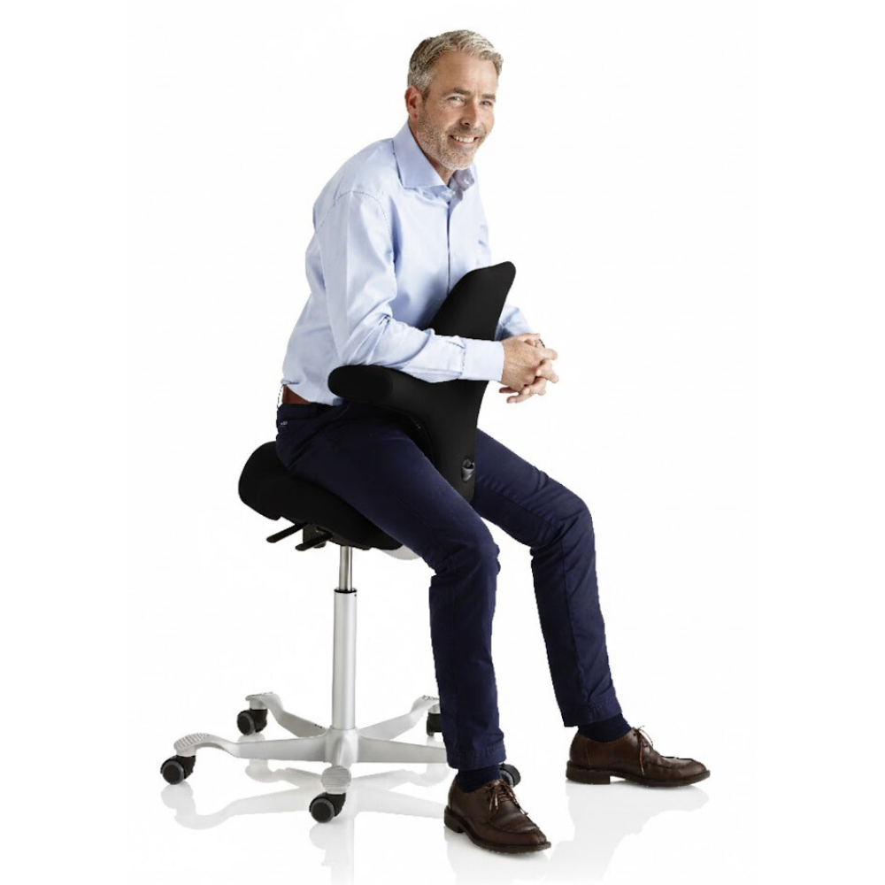 HÅG Capisco 8106 Zadelstoel – Zilver Frame – Zwart omgedraaid