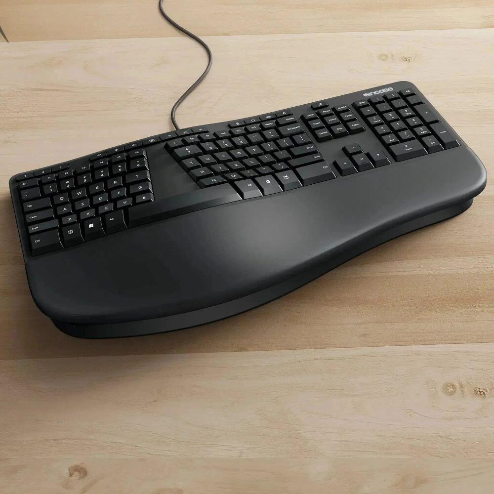 Incase Designed by Microsoft Ergonomisch Toetsenbord QWERTY US op het bureau