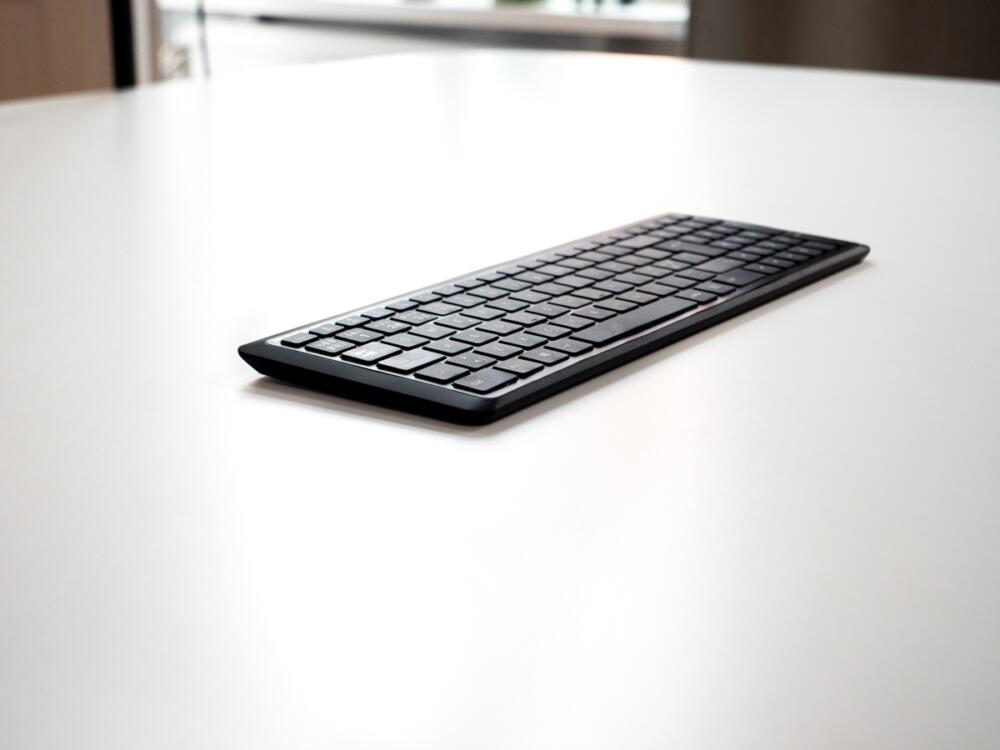 Mousetrapper Type Midi compact toetsenbord QWERTY US Draadloos Bedraad op het bureau