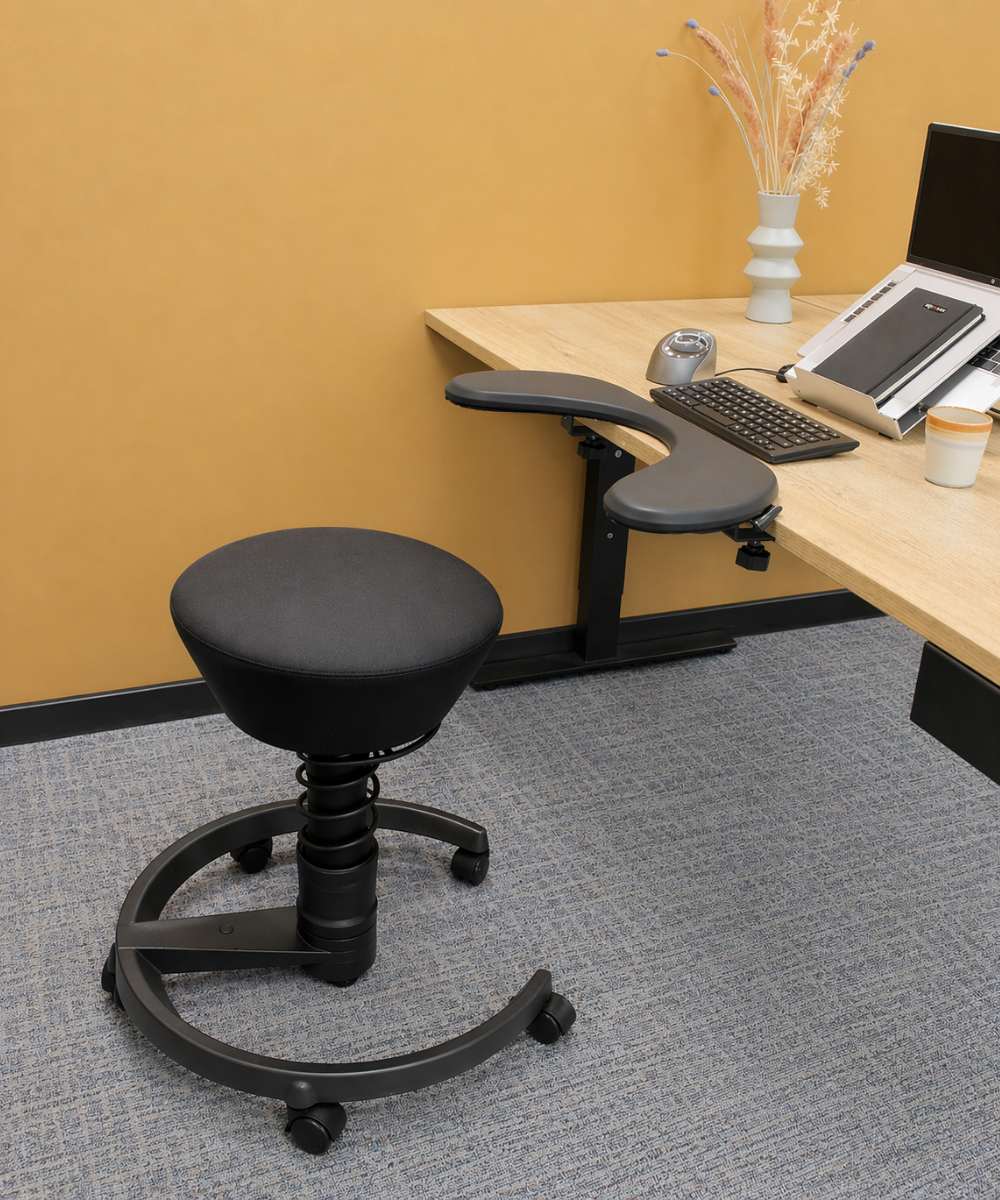 Swopper - Faux leather - Wheels - Black