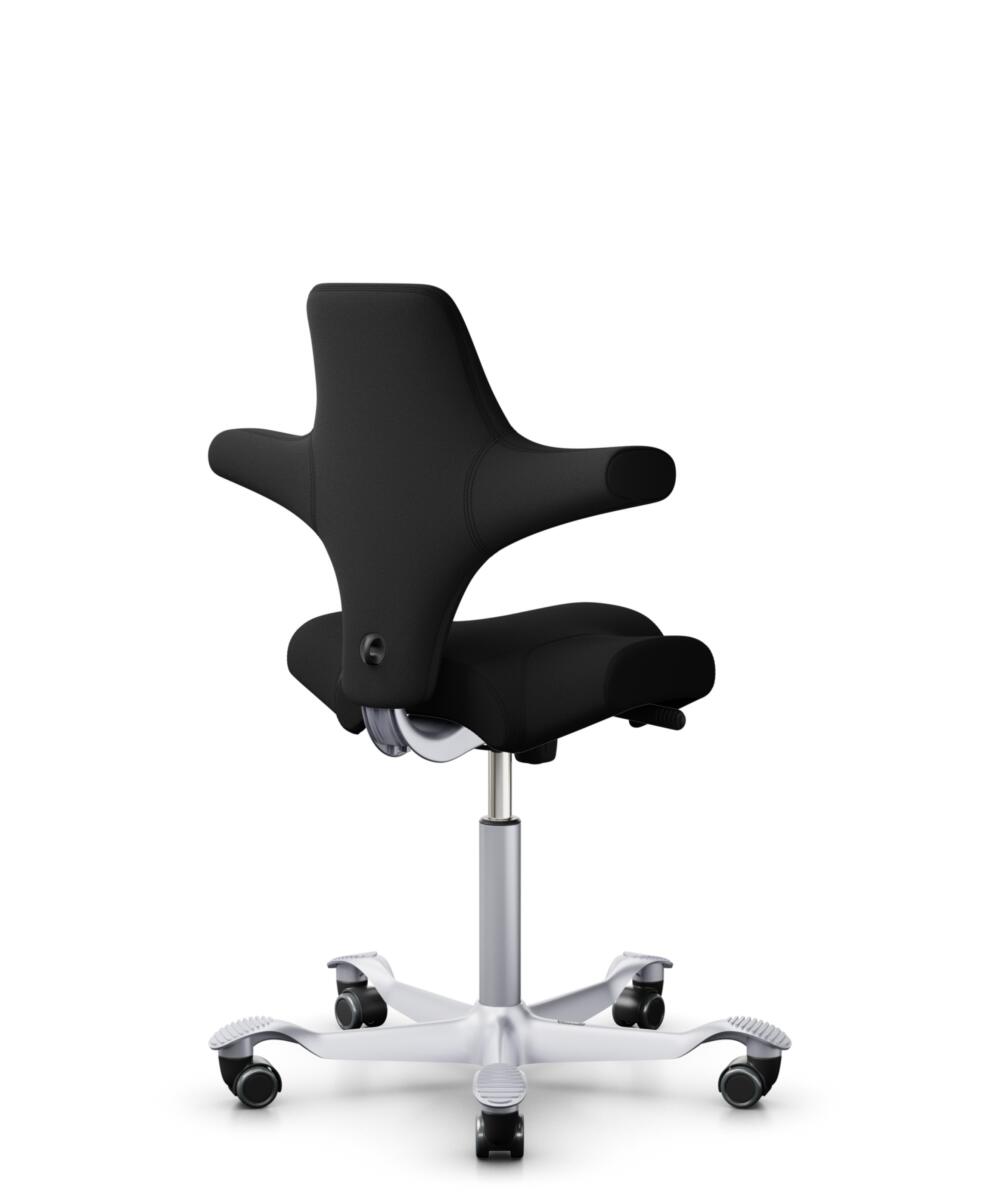 HÅG Capisco 8106 - Xtreme (Camira) - Gerecycled Polyester - EXR009 - Black - Framekleur - Zilver - Gasveer - 150 mm (Zithoogte 40-55cm) - Vloercontact - Zachte wielen t.b.v. harde vloeren - Voetenring - Nee, geen voetenring - Voetster - Nee, voetster i... - 3