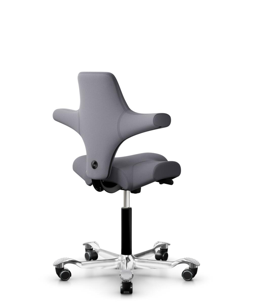 HÅG Capisco 8106 - Xtreme (Camira) - Gerecycled Polyester - EXR081 - Grey - Framekleur - Zwart - Gasveer - 265 mm (Zithoogte 53-79cm) - Vloercontact - Harde wielen t.b.v. zachte vloeren - Voetenring - Nee, geen voetenring - Voetster - Ja, voetster in g... - 3