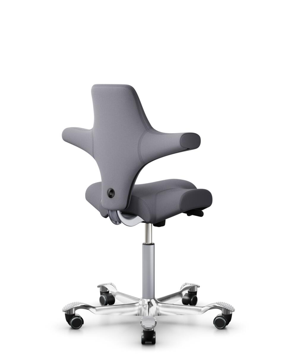 HÅG Capisco 8106 - Xtreme (Camira) - Gerecycled Polyester - EXR081 - Grey - Framekleur - Zilver - Gasveer - 200 mm (Zithoogte 46-64cm) - Vloercontact - Zachte wielen t.b.v. harde vloeren - Voetenring - Nee, geen voetenring - Voetster - Ja, voetster in ... - 3