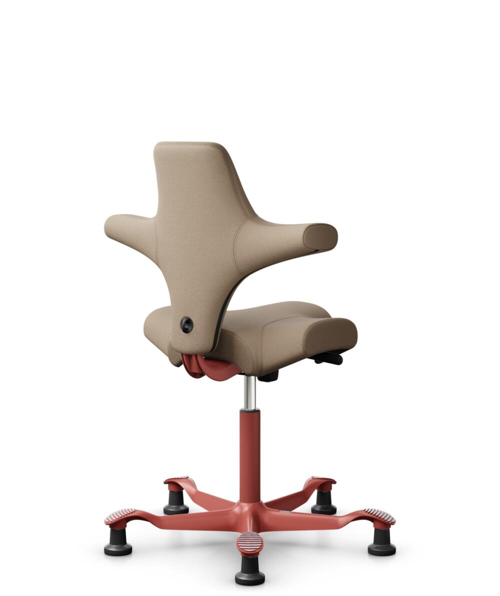 HÅG Capisco 8106 - Select (Gabriel) - Wol / Polyamide - SC61184 - Light brown - Framekleur - Blush Rose - Gasveer - 265 mm (Zithoogte 53-79cm) - Vloercontact - Glijdoppen - Voetenring - Nee, geen voetenring - Voetster - Nee, voetster in framekleur - 3