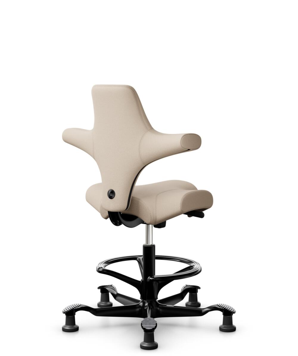 HÅG Capisco 8106 - Select (Gabriel) - Wol / Polyamide - SC61188 - Light beige - Framekleur - Zwart - Gasveer - 265 mm (Zithoogte 53-79cm) - Vloercontact - Glijdoppen - Voetenring - Ja, in framekleur - Voetster - Nee, voetster in framekleur - 3